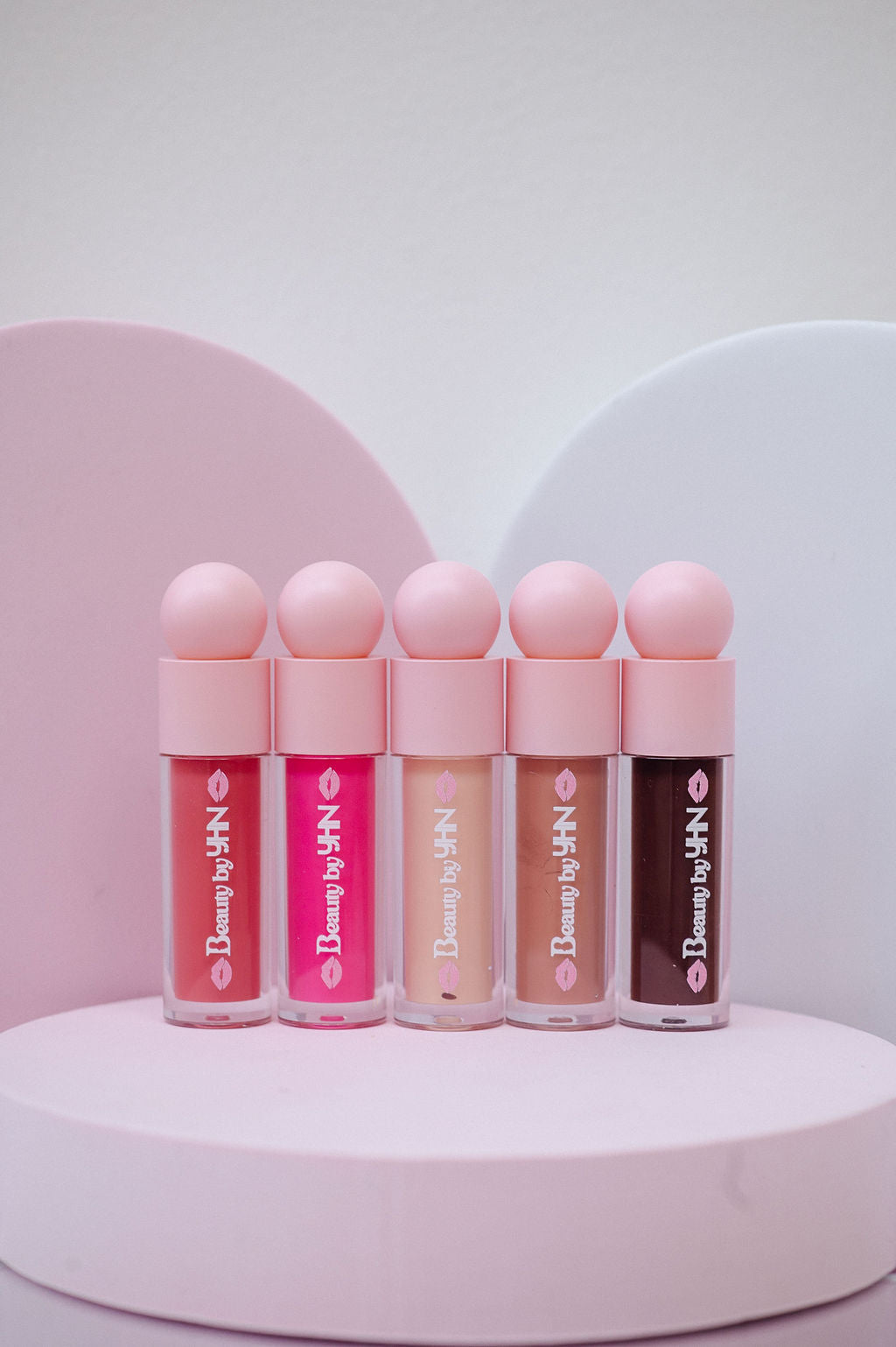 Colored lip gloss